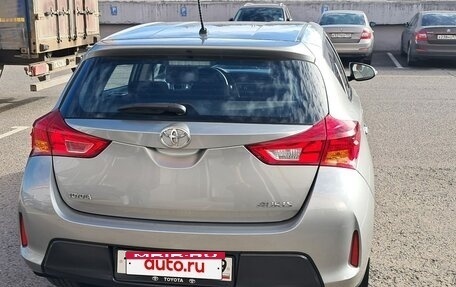 Toyota Auris II, 2014 год, 1 150 000 рублей, 2 фотография