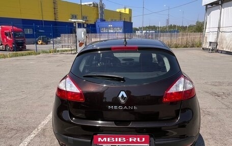 Renault Megane III, 2014 год, 700 000 рублей, 4 фотография