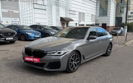 BMW 5 серия, 2021 год, 4 990 000 рублей, 3 фотография
