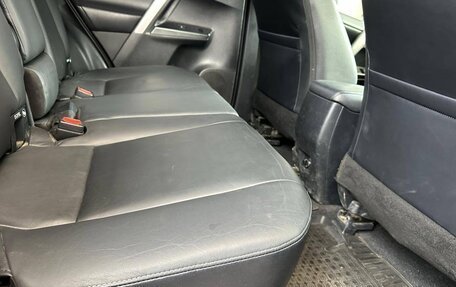 Toyota RAV4, 2017 год, 2 550 000 рублей, 11 фотография