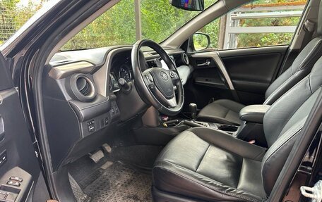 Toyota RAV4, 2017 год, 2 550 000 рублей, 14 фотография