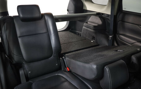 Mitsubishi Outlander III рестайлинг 3, 2019 год, 3 299 000 рублей, 30 фотография