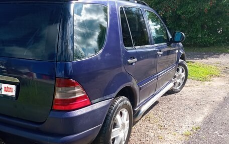 Mercedes-Benz M-Класс, 2000 год, 550 000 рублей, 3 фотография