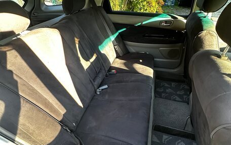 Toyota Vista V30, 2002 год, 635 000 рублей, 13 фотография