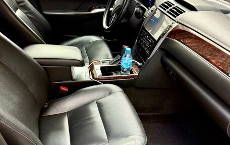 Toyota Camry, 2017 год, 2 400 000 рублей, 8 фотография