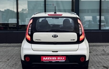 KIA Soul II рестайлинг, 2017 год, 1 469 000 рублей, 4 фотография