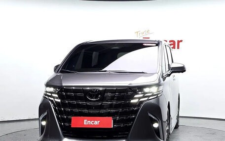 Toyota Alphard, 2026 год, 10 070 000 рублей, 2 фотография