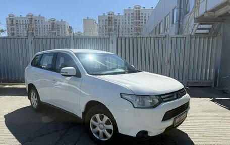Mitsubishi Outlander III рестайлинг 3, 2012 год, 1 045 000 рублей, 3 фотография