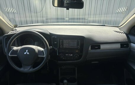 Mitsubishi Outlander III рестайлинг 3, 2012 год, 1 045 000 рублей, 17 фотография