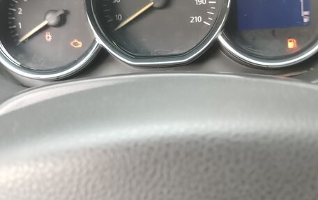 Renault Duster I рестайлинг, 2017 год, 1 400 000 рублей, 9 фотография