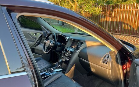 Infiniti FX II, 2009 год, 1 500 000 рублей, 30 фотография