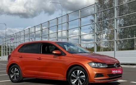 Volkswagen Polo VI (EU Market), 2019 год, 1 230 000 рублей, 2 фотография