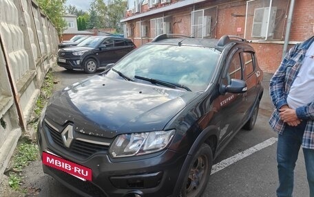 Renault Sandero II рестайлинг, 2015 год, 560 000 рублей, 2 фотография