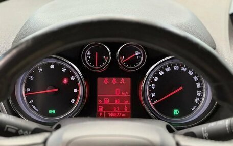 Opel Mokka I, 2013 год, 1 050 000 рублей, 29 фотография