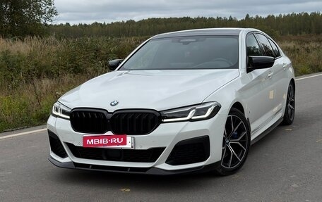 BMW 5 серия, 2021 год, 5 450 000 рублей, 3 фотография
