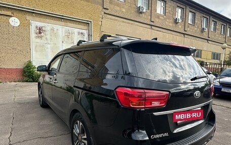 KIA Carnival III, 2019 год, 2 550 000 рублей, 15 фотография