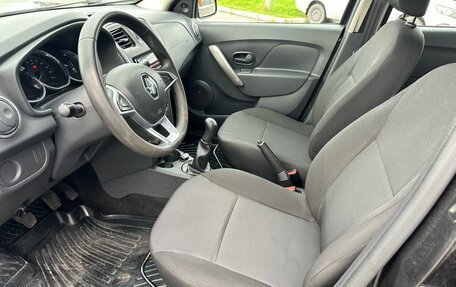 Renault Logan II, 2019 год, 789 000 рублей, 9 фотография