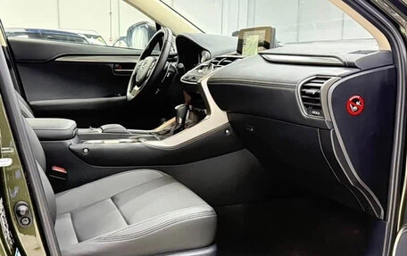 Lexus NX I, 2021 год, 3 270 000 рублей, 16 фотография