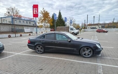 Mercedes-Benz E-Класс, 2003 год, 900 000 рублей, 2 фотография