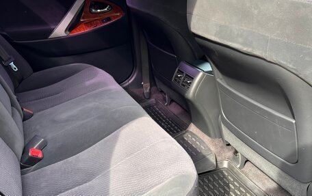 Toyota Camry, 2011 год, 1 150 000 рублей, 8 фотография