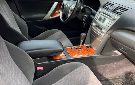Toyota Camry, 2011 год, 1 150 000 рублей, 9 фотография