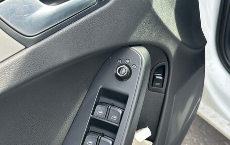 Audi A4, 2011 год, 950 000 рублей, 17 фотография