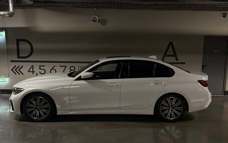 BMW 3 серия, 2021 год, 4 500 000 рублей, 3 фотография