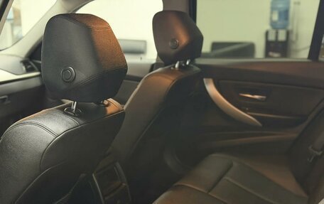 BMW 3 серия, 2014 год, 1 900 000 рублей, 12 фотография