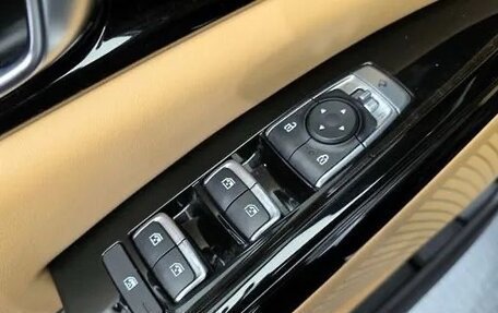 KIA Carnival, 2021 год, 3 500 000 рублей, 18 фотография