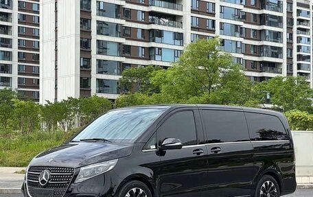 Mercedes-Benz V-Класс, 2025 год, 8 200 404 рублей, 3 фотография