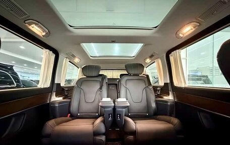 Mercedes-Benz V-Класс, 2025 год, 8 200 404 рублей, 14 фотография