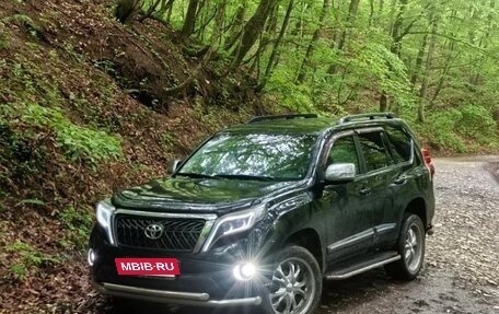 Toyota Land Cruiser Prado 150 рестайлинг 2, 2010 год, 2 750 000 рублей, 7 фотография