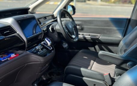Honda Freed II, 2018 год, 1 700 000 рублей, 13 фотография