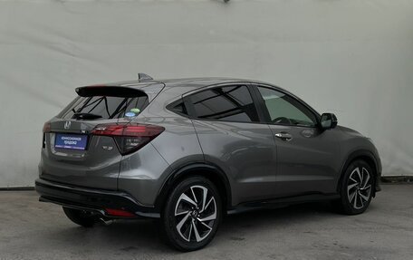 Honda Vezel, 2020 год, 2 070 000 рублей, 6 фотография