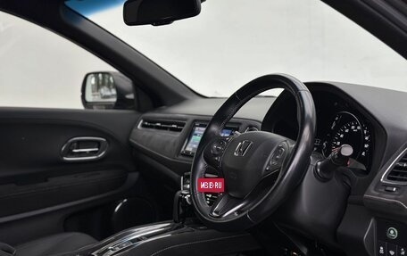 Honda Vezel, 2020 год, 2 070 000 рублей, 11 фотография