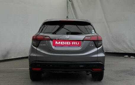 Honda Vezel, 2020 год, 2 070 000 рублей, 4 фотография