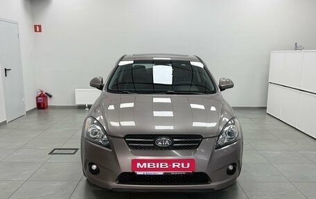 KIA cee'd I рестайлинг, 2008 год, 650 001 рублей, 2 фотография