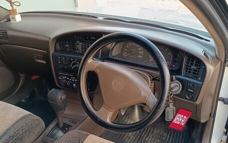 Toyota Vista, 1990 год, 800 000 рублей, 8 фотография