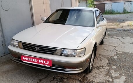 Toyota Vista, 1990 год, 800 000 рублей, 22 фотография
