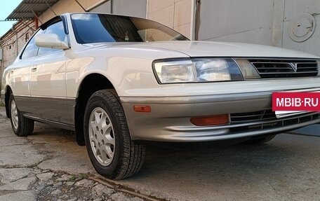 Toyota Vista, 1990 год, 800 000 рублей, 17 фотография