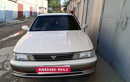 Toyota Vista, 1990 год, 800 000 рублей, 19 фотография