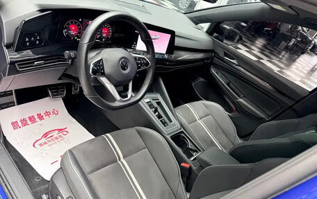 Volkswagen Golf VIII, 2022 год, 1 830 000 рублей, 8 фотография