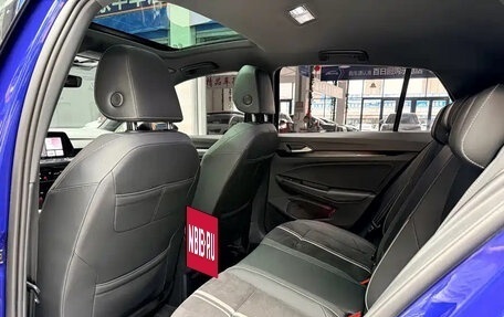 Volkswagen Golf VIII, 2022 год, 1 830 000 рублей, 10 фотография