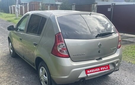 Renault Sandero I, 2010 год, 400 000 рублей, 14 фотография