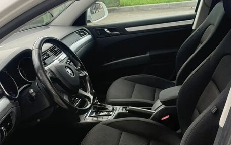 Skoda Superb III рестайлинг, 2013 год, 1 480 000 рублей, 8 фотография