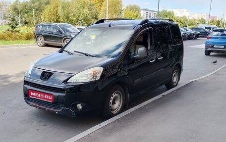 Peugeot Partner II рестайлинг 2, 2011 год, 750 000 рублей, 1 фотография