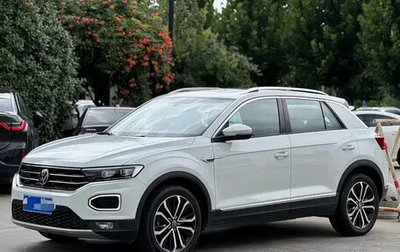Volkswagen T-Roc I, 2023 год, 2 249 003 рублей, 1 фотография