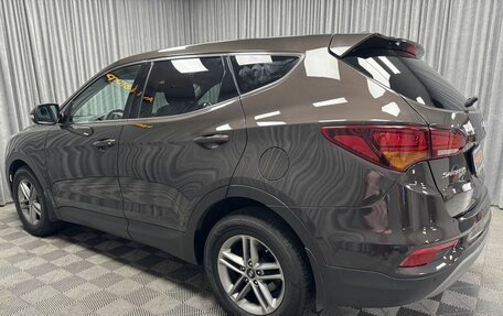 Hyundai Santa Fe III рестайлинг, 2017 год, 2 277 000 рублей, 10 фотография