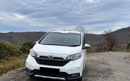 Honda Freed II, 2020 год, 1 400 000 рублей, 1 фотография