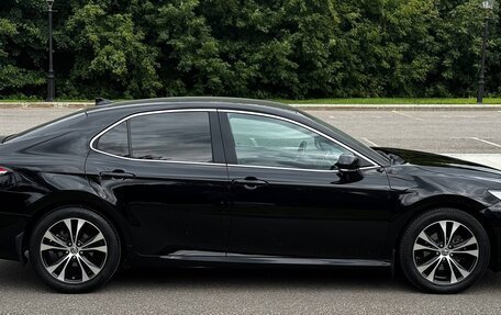 Toyota Camry, 2018 год, 2 440 000 рублей, 9 фотография